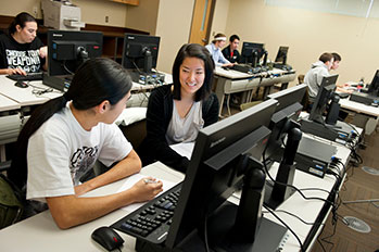 Photo of students in computer lab. Link to Gifts of Appreciated Securities